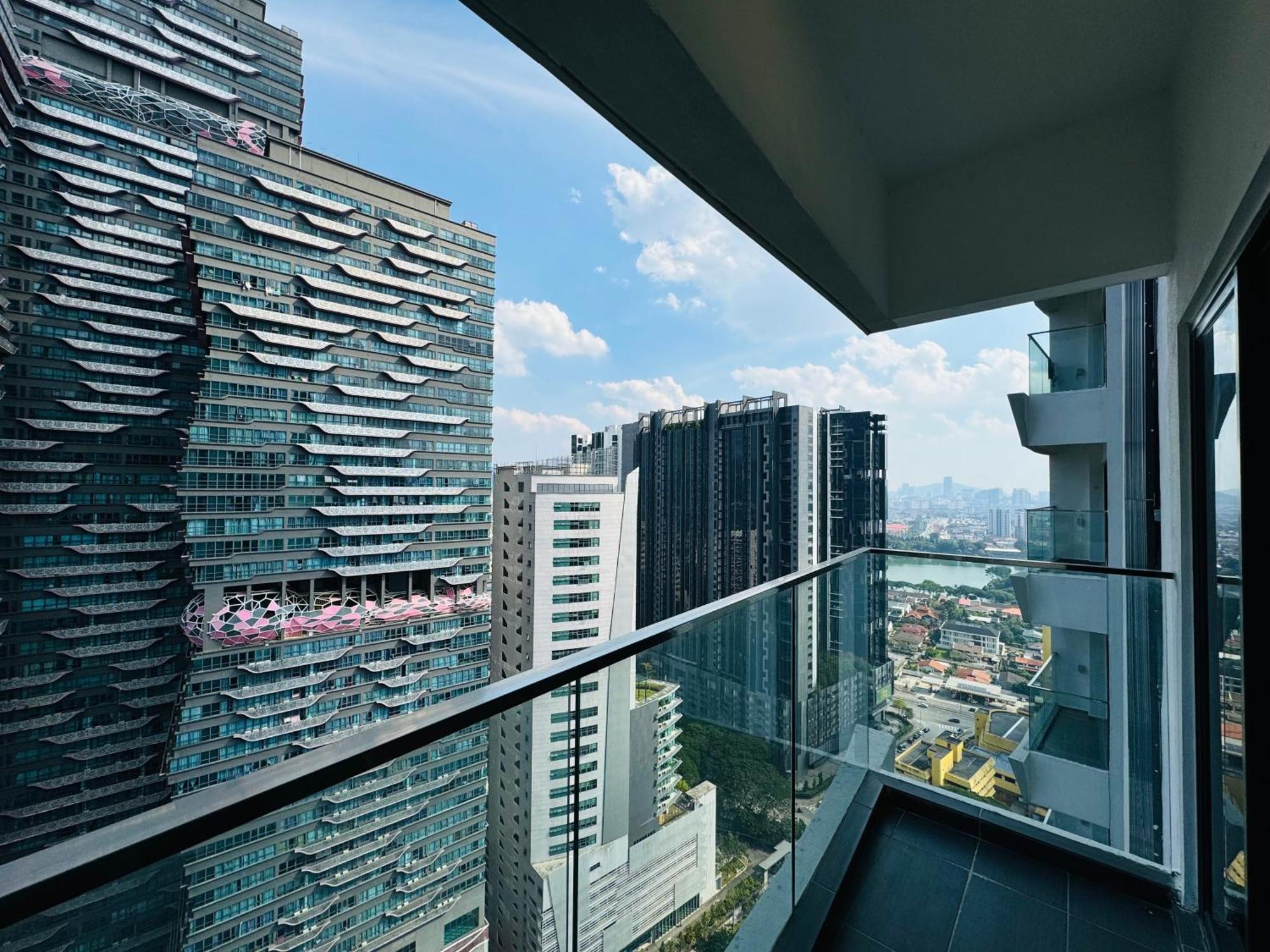 Pangsapuri Reizz Ampang By Deurban Kuala Lumpur